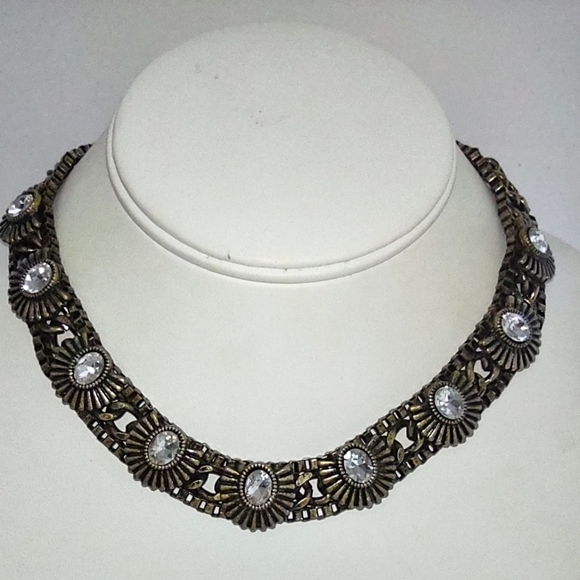 👍5 for $20 Gold Tone & Rhinestone Detailed Texture Necklace - Picture 2 of 6